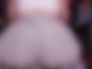 Live cam show with RaissaSky - Striptease on Streamer API