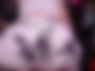RaissaSky's Live Sex Cam Show