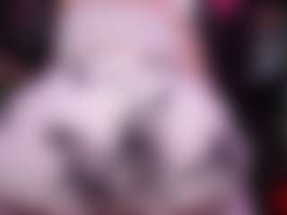 RaissaSky's Live Sex Cam Show