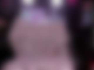 RaissaSky's Live Sex Cam Show