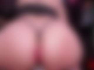 RaissaSky's Live Sex Cam Show
