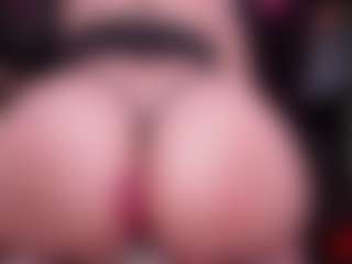 RaissaSky's Live Sex Cam Show
