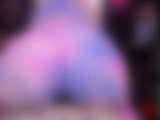 RaissaSky's Live Sex Cam Show
