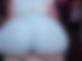 RaissaSky's Live Sex Cam Show