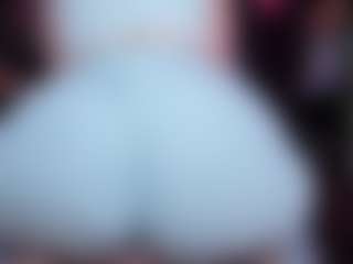 Live cam show with RaissaSky - Lingerie on crypto-cams