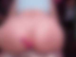 RaissaSky's Live Sex Cam Show
