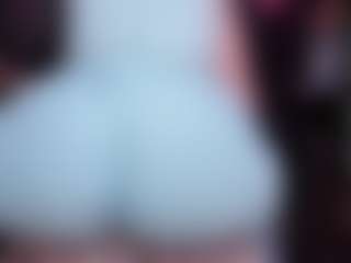 RaissaSky's Live Sex Cam Show