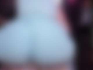 RaissaSky's Live Sex Cam Show