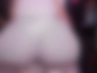 RaissaSky's Live Sex Cam Show