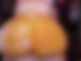 Live cam show with RaissaSky - Twerk on camtv