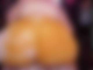 Live cam show with RaissaSky - BBW Small Tits on TottyGirls