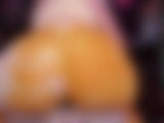 RaissaSky's Live Sex Cam Show
