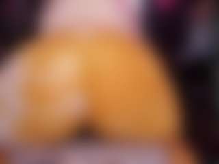 RaissaSky's Live Sex Cam Show