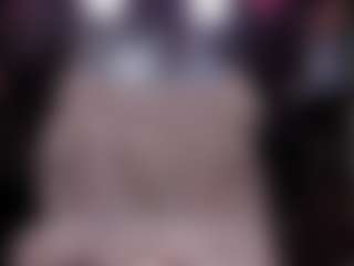 Live cam show with RaissaSky - Shaved Pussy Mature on live18s.com