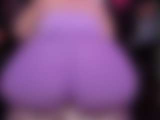 RaissaSky's Live Sex Cam Show