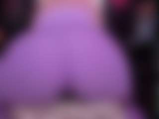 RaissaSky's Live Sex Cam Show