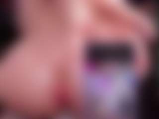 RaissaSky's Live Sex Cam Show