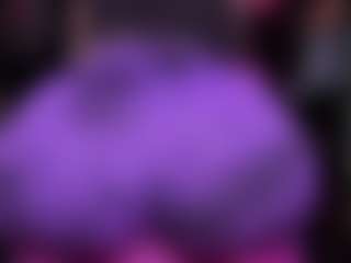 Live cam show with RaissaSky - Twerk on SinfulBabes
