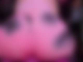 Live cam show with RaissaSky - Thong on thefappeningchat.com