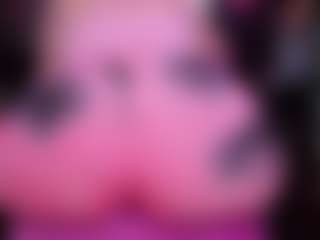 RaissaSky's Live Sex Cam Show