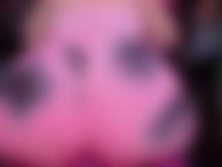RaissaSky's Live Sex Cam Show