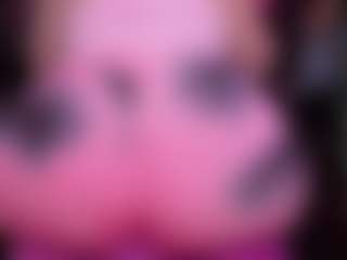 RaissaSky's Live Sex Cam Show