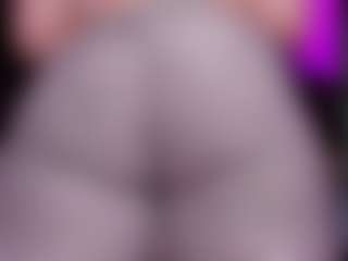 RaissaSky's Live Sex Cam Show