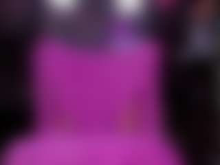 RaissaSky MILF webcam performer live streaming
