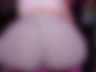 Live cam show with RaissaSky - Small Tits Brown Hair on justonemore.cc