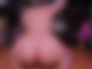 RaissaSky's Live Sex Cam Show