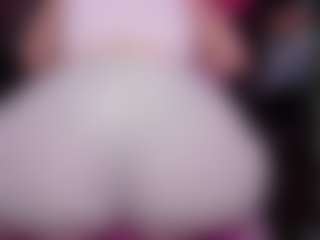 RaissaSky's Live Sex Cam Show