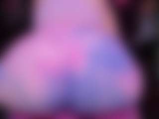 RaissaSky's Live Sex Cam Show