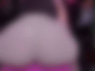 Live cam show with RaissaSky - Lush on Dolls Live