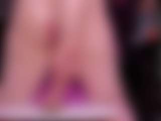 RaissaSky's Live Sex Cam Show