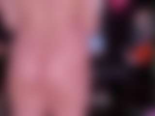 RaissaSky's Live Sex Cam Show