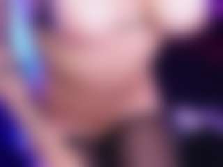 Live cam show with NanaLeon - Tattoos on CamwithHer