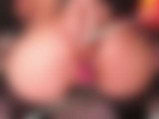 NanaLeon's Live Sex Cam Show