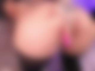 Live cam show with NanaLeon - Teen (18+) on Fling VIP Chat