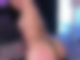NanaLeon's Live Sex Cam Show