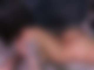Live cam show with NanaLeon - Nipple Piercings on Stripli.com