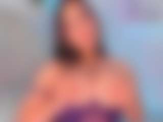 Live cam show with Pamela-White - Phatass on chickslive.net