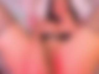 Live cam show with Pamela-White - Smart on SquirtSoMuch