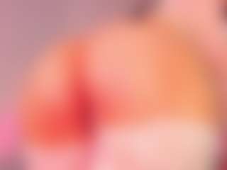 Live cam show with Pamela-White - Colombia MILF on Camsoda