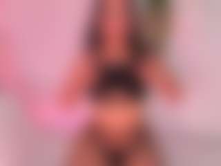 Live cam show with Pamela-White - Shaved Pussy Latina on Camsoda | colombia