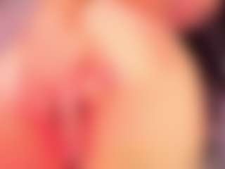 Live cam show with Pamela-White - Tease Brown Hair on 1on1-livenow