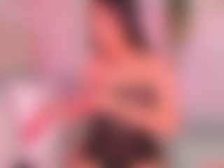 Live cam show with Pamela-White - Sexy on CamwithHer