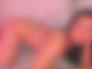 Live cam show with Pamela-White - Wet on Mixed Magazine Live