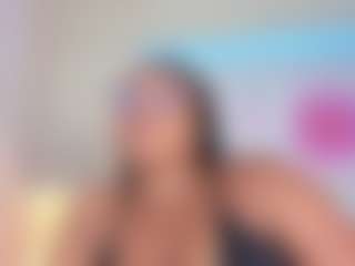 Live cam show with Tamara - Flashing on Gym Cam Girls