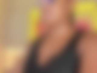 Live cam show with Tamara - Full Nudity on Camming Site