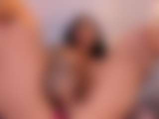 Vicky's Live Sex Cam Show